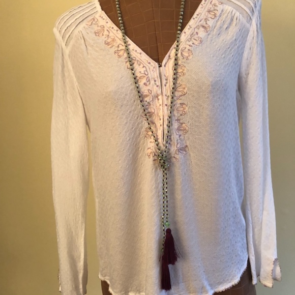 NWOT Boho embroidered top - Picture 8 of 16